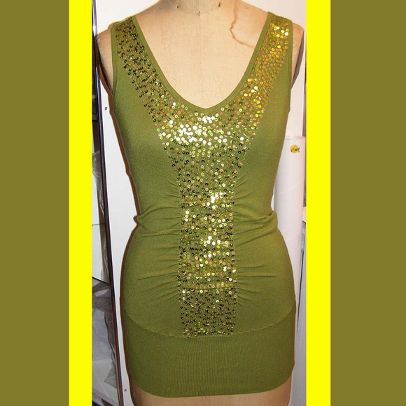 New Say What? Green sequin knit stretch top M 6-10 - Picture 1 of 7
